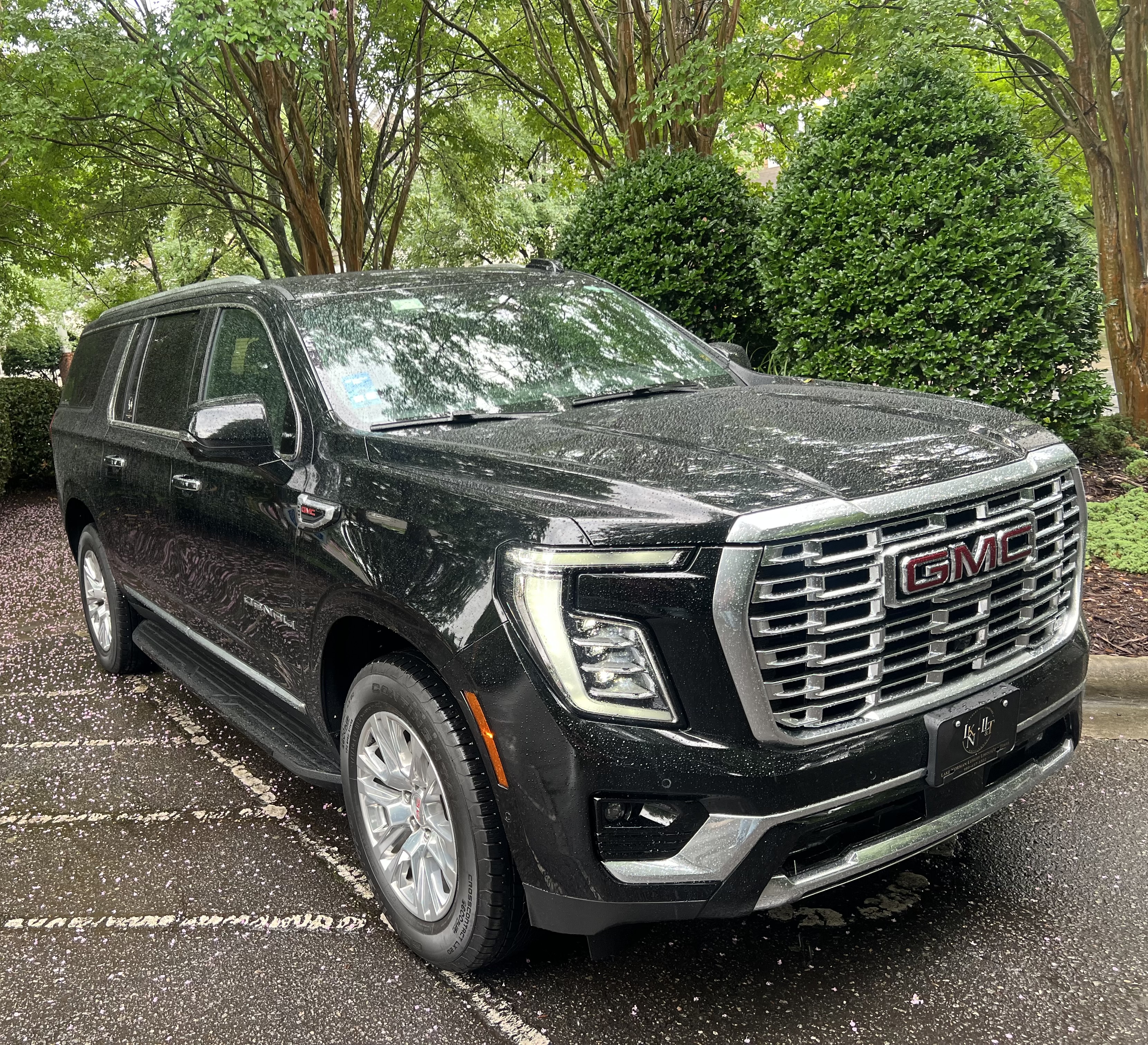 GMC Yukon Denali XL Exterior